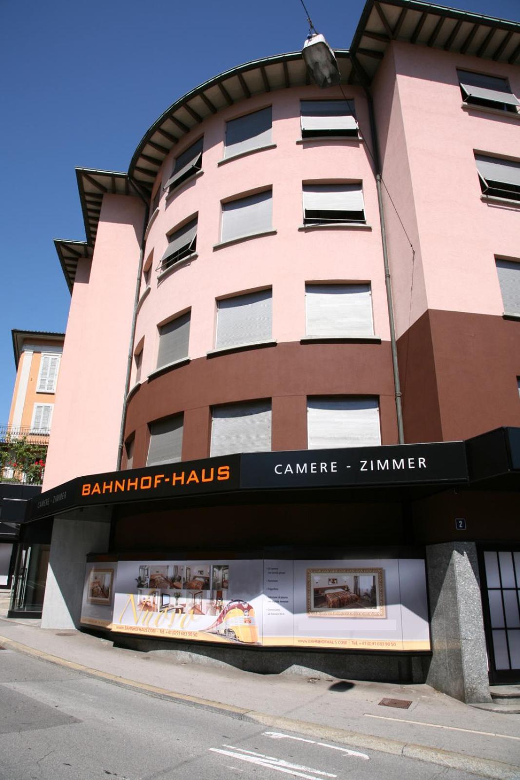 Hotel Bahnhof Haus Chiasso Dış mekan fotoğraf