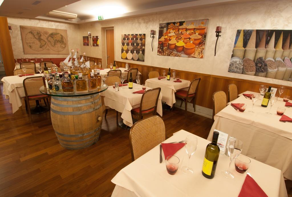 Hotel Bahnhof Haus Chiasso Dış mekan fotoğraf