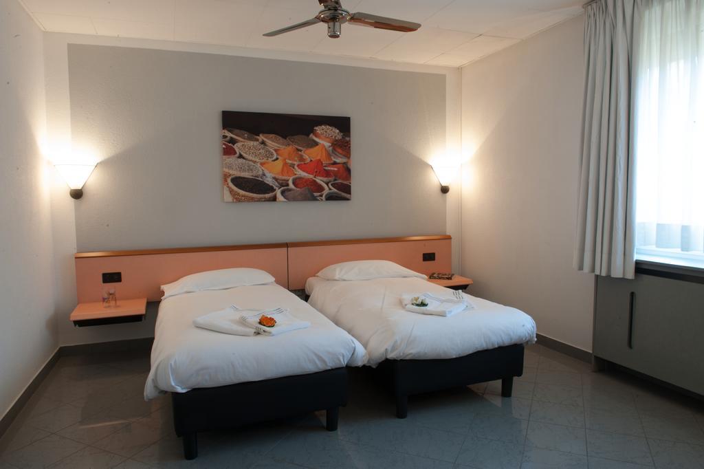 Hotel Bahnhof Haus Chiasso Dış mekan fotoğraf