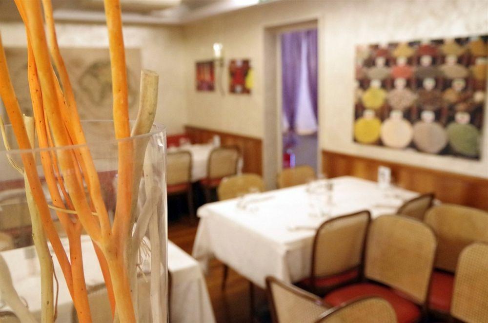 Hotel Bahnhof Haus Chiasso Dış mekan fotoğraf